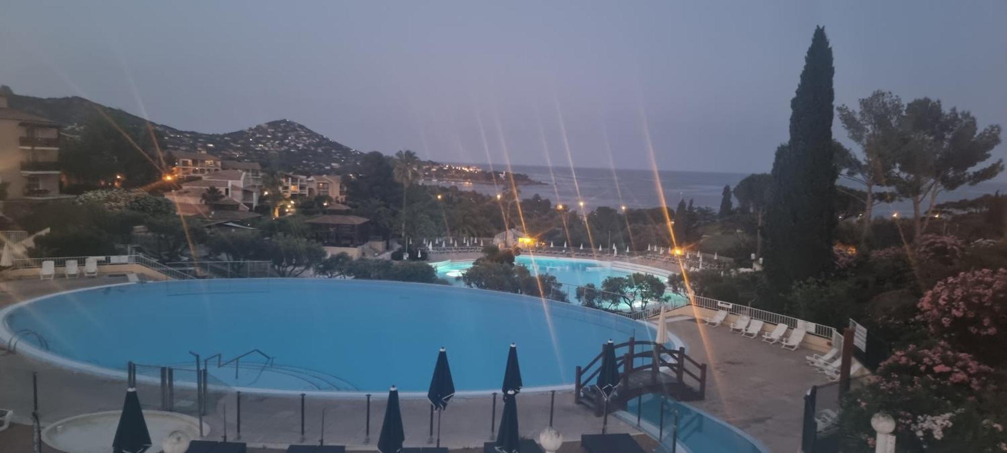 Agay Cap Esterel Le Hameau F2 Clim Plein Sud Dernier Etage Magnifique Vue Mer Saint-Raphael  Luaran gambar