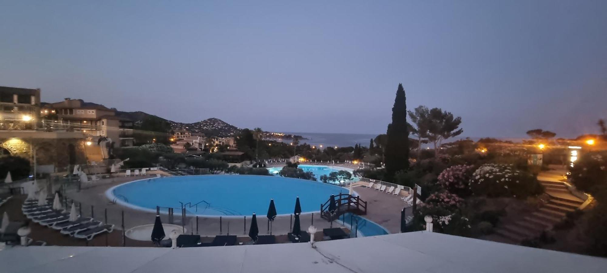 Agay Cap Esterel Le Hameau F2 Clim Plein Sud Dernier Etage Magnifique Vue Mer Saint-Raphael  Luaran gambar